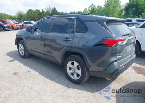2021 Toyota Rav4 Xle z USA, uszkodzony, nr VIN 2T3W1RFV5MC092028